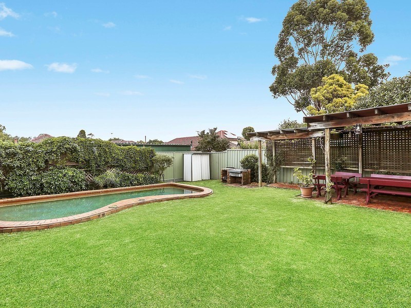 74 Correys Avenue, Concord NSW 2137