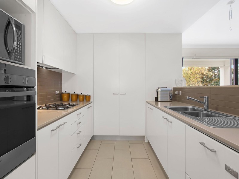 14/28 Village Drive, Breakfast Point NSW 2137