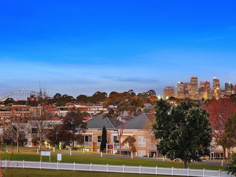 36/28 Village Drive, Breakfast Point NSW 2137