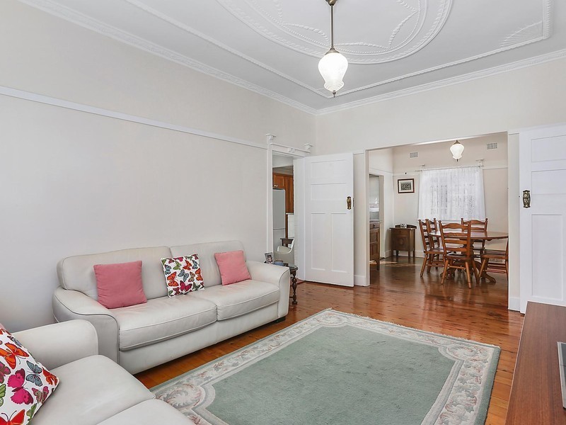 22 Correys Avenue, Concord NSW 2137