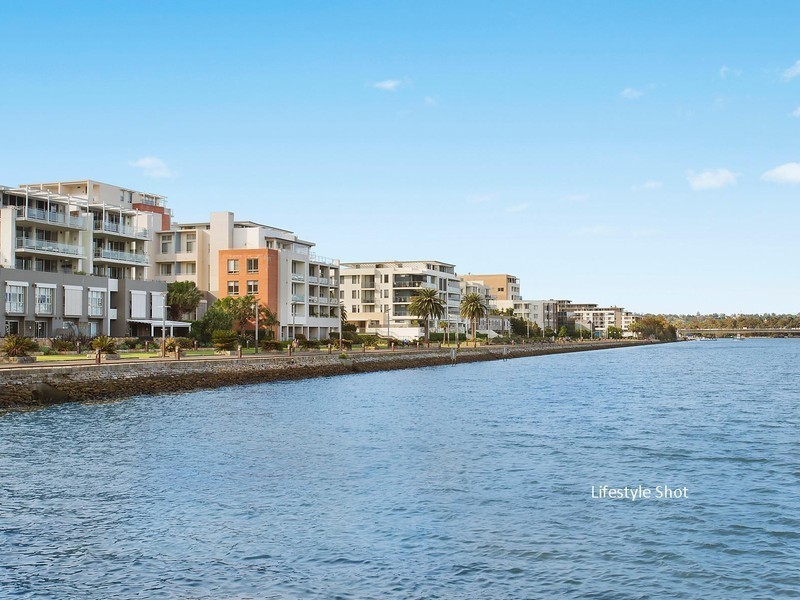 406/1 The Piazza, Wentworth Point NSW 2127