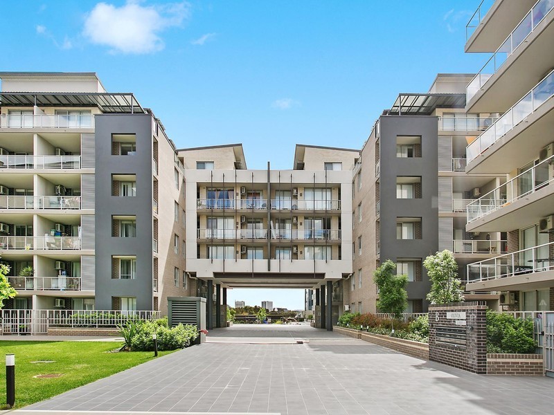 B202/81 Courallie Avenue, Homebush West NSW 2140