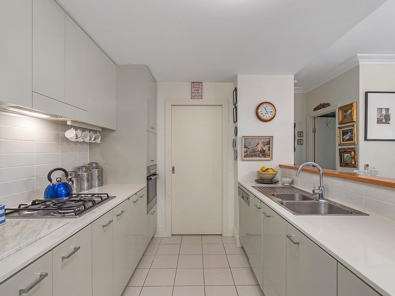 108/15 Peninsula Drive, Breakfast Point NSW 2137