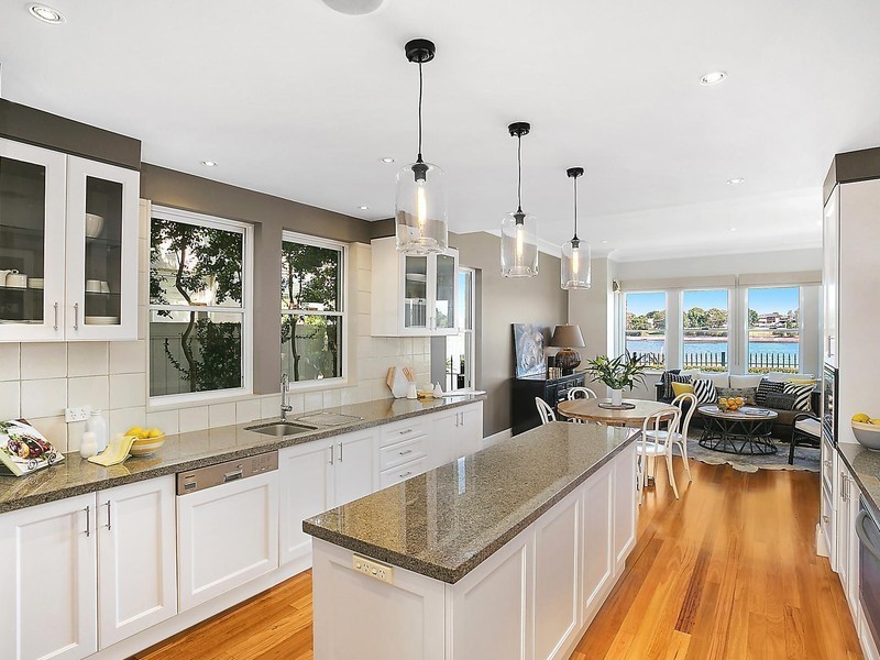 27 Jacaranda Drive, Cabarita NSW 2137