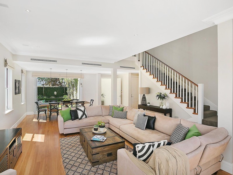 27 Jacaranda Drive, Cabarita NSW 2137