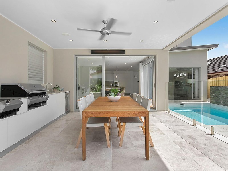 9 Medora Street, Cabarita NSW 2137