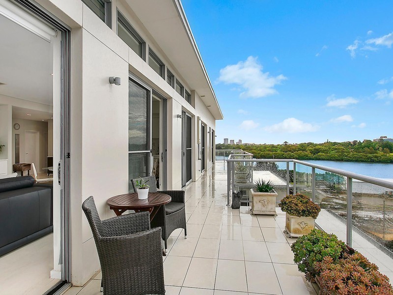 10/13 Hilly Street, Mortlake NSW 2137