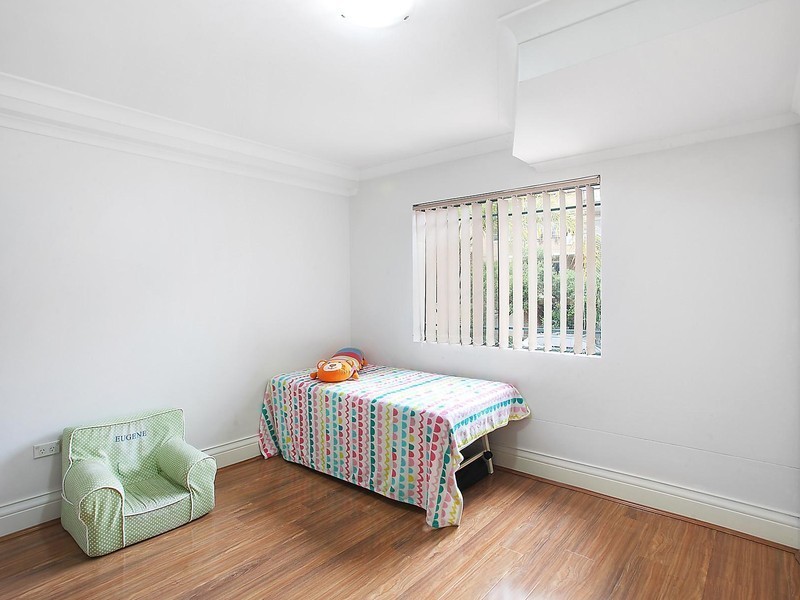 7/2 Gloucester Avenue, Burwood NSW 2134