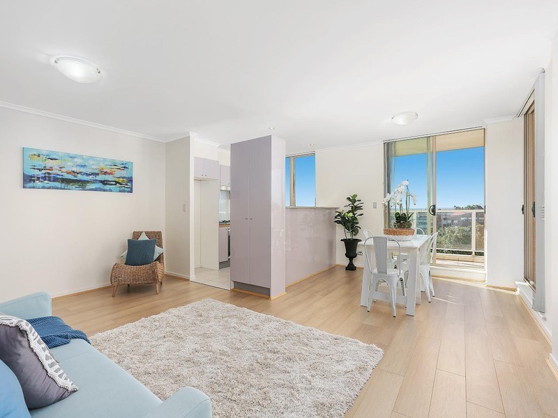 507/17 The Esplanade, Ashfield NSW 2131