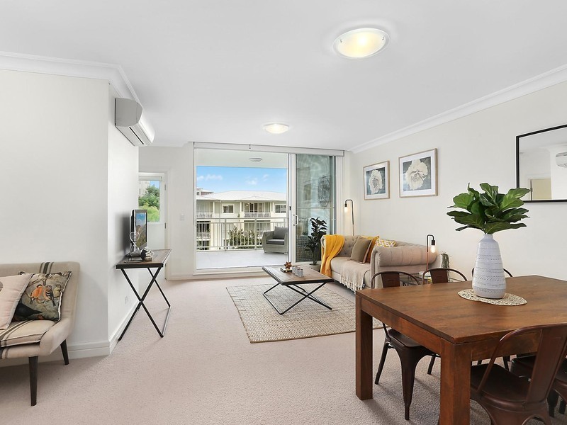 206/2 Peninsula Drive, Breakfast Point NSW 2137