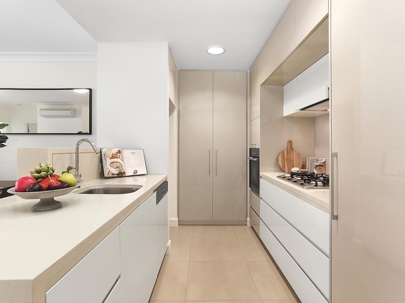 206/2 Peninsula Drive, Breakfast Point NSW 2137