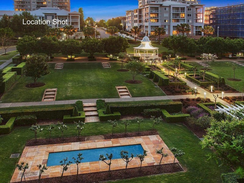 204/68 Peninsula Drive, Breakfast Point NSW 2137