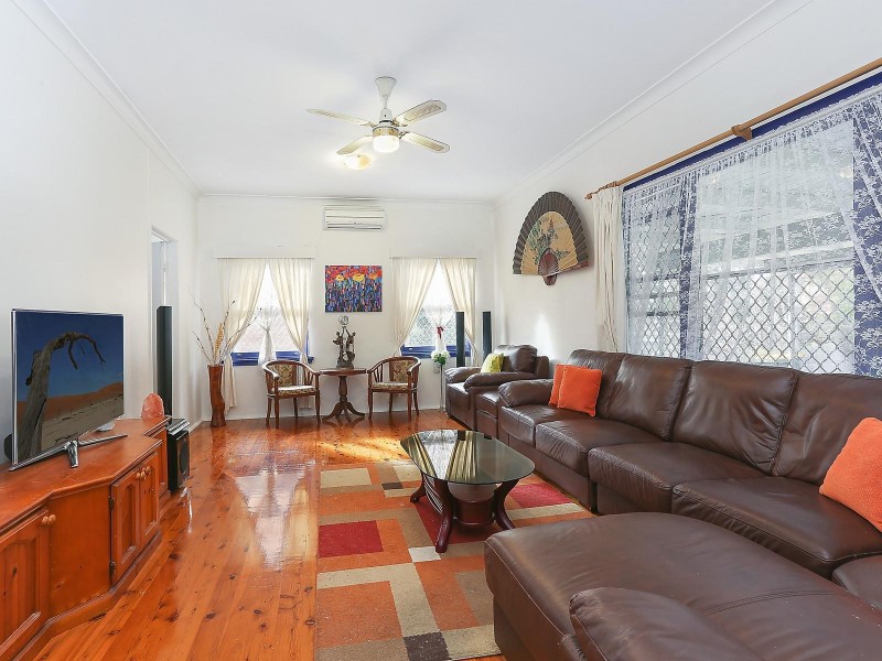 325 Rowe Street, Eastwood NSW 2122