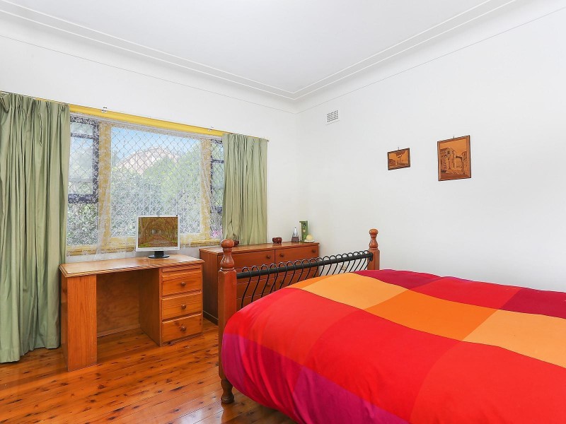 325 Rowe Street, Eastwood NSW 2122