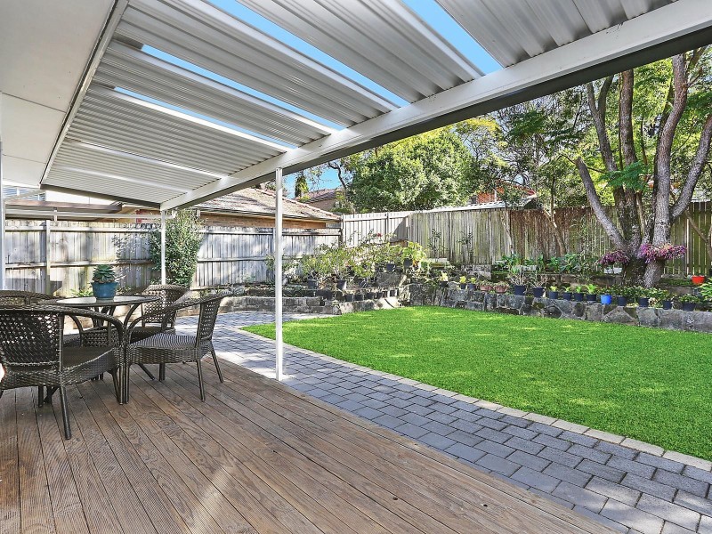 325 Rowe Street, Eastwood NSW 2122