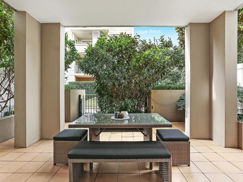 10/1 Woodlands Avenue, Breakfast Point NSW 2137