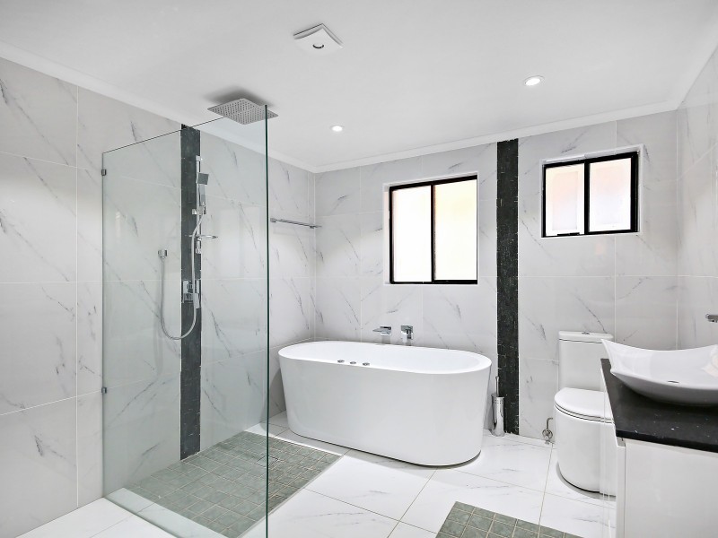 6 Everitt Place, Strathfield South NSW 2136