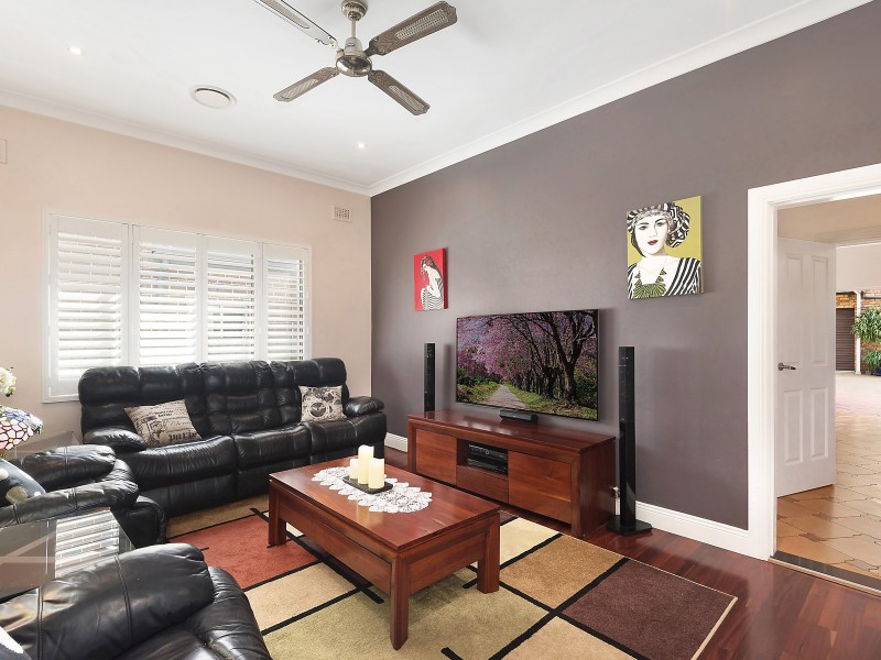 17 La Mascotte Avenue, Concord NSW 2137