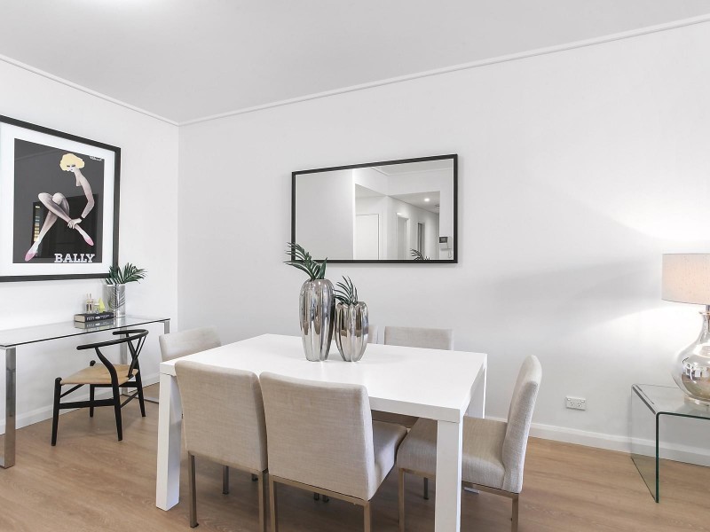 319/37 Amalfi Drive, Wentworth Point NSW 2127