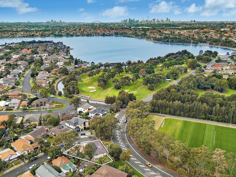 2 Edith Avenue, Concord NSW 2137