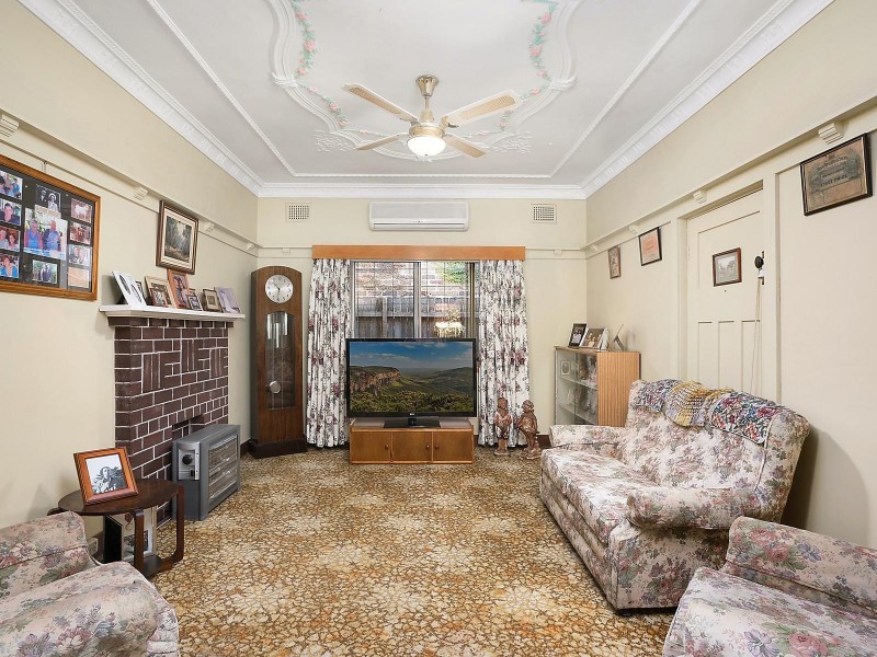 15 Evelyn Avenue, Concord NSW 2137