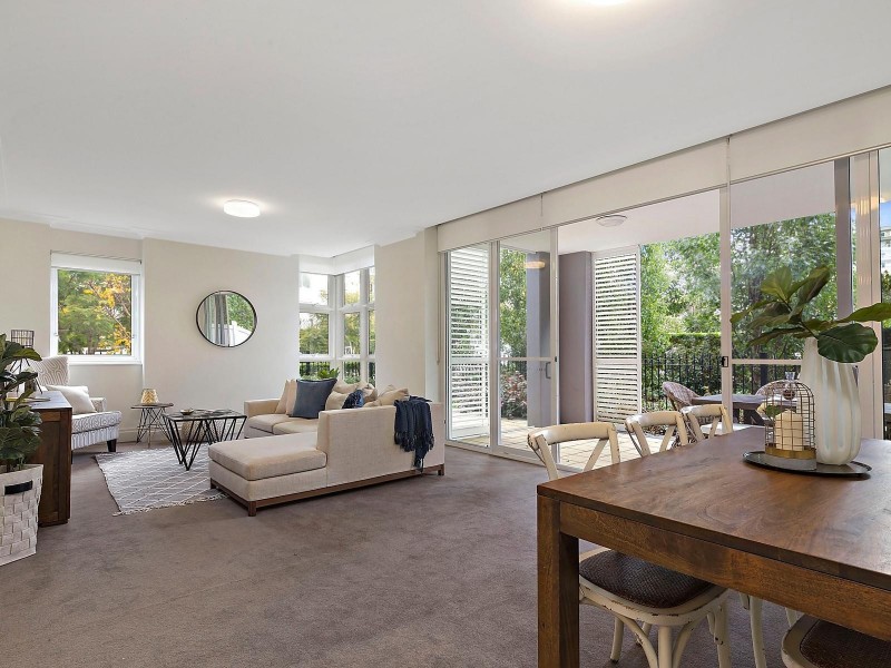11/1 Rosewater Circuit, Breakfast Point NSW 2137