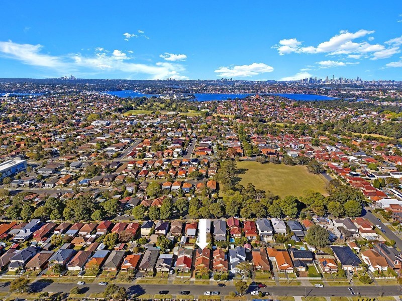 21 Macnamara Avenue, Concord NSW 2137