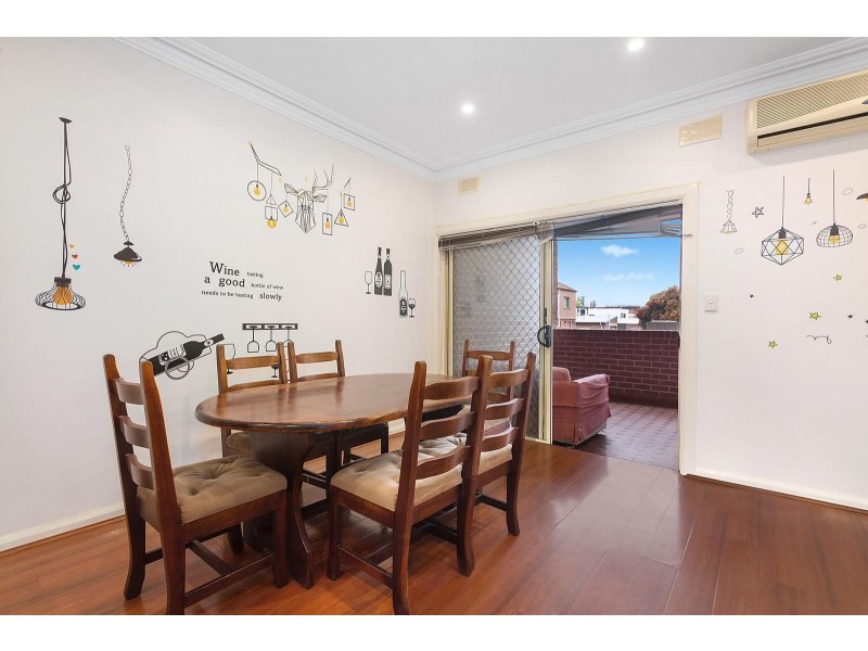 2/25 Clarence Street, Burwood NSW 2134