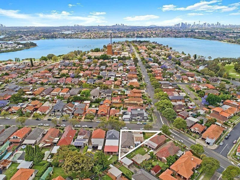 2 Tripod Street, Concord NSW 2137