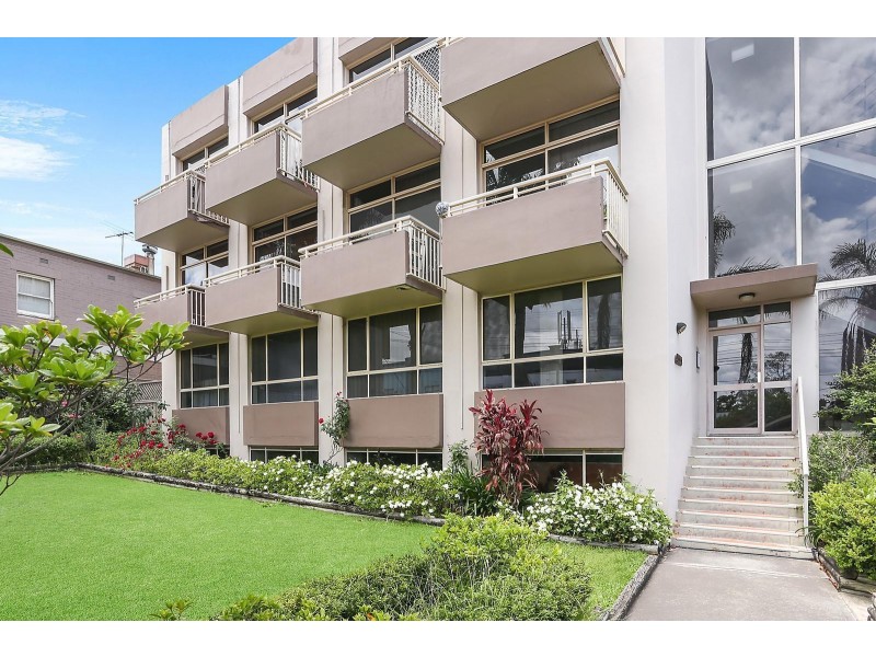 2/275-283 Lyons Road, Russell Lea NSW 2046