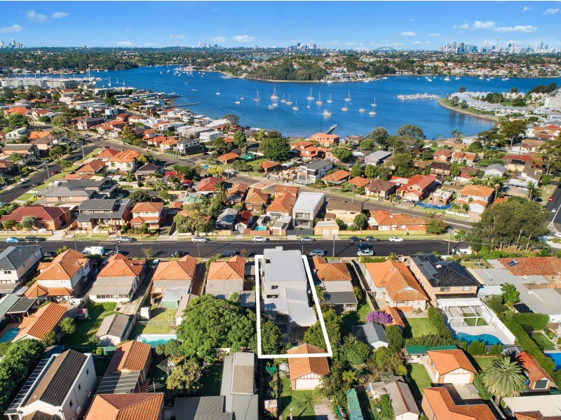 12 Elphinstone Street, Cabarita NSW 2137