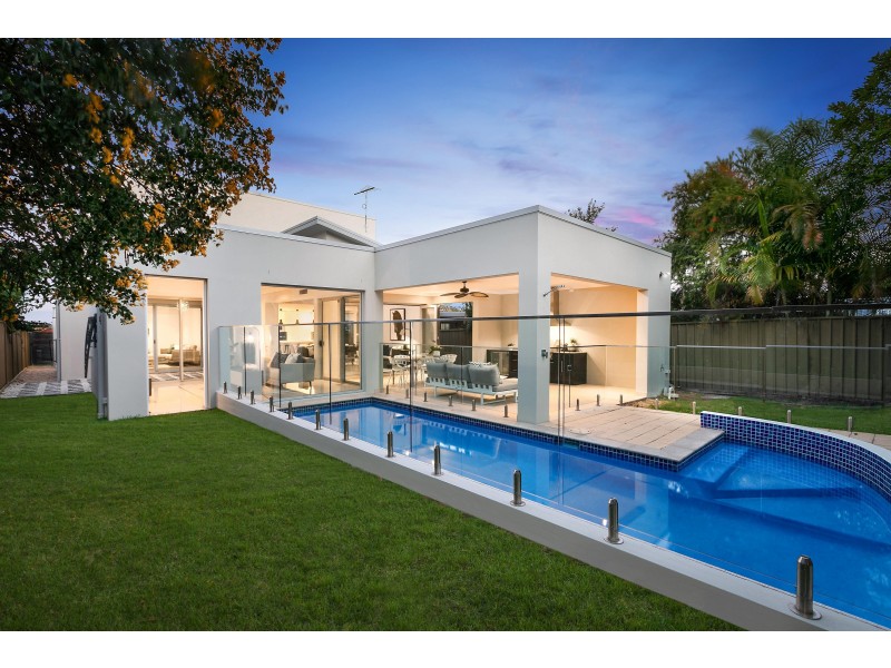 12 Elphinstone Street, Cabarita NSW 2137