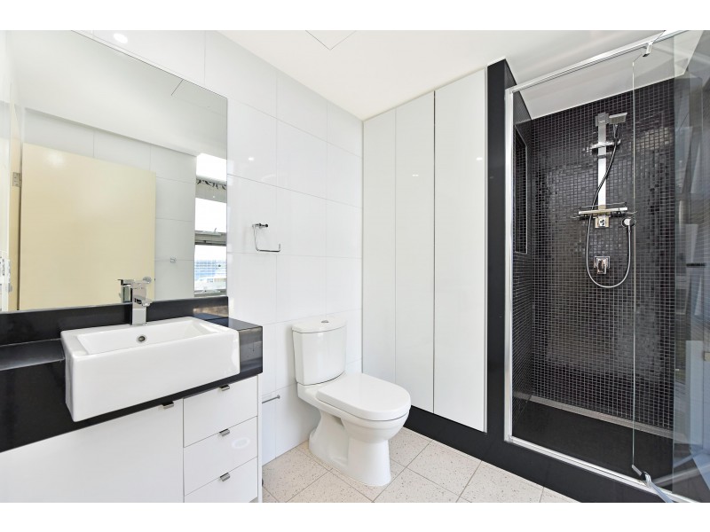 842/2 The Crescent, Wentworth Point NSW 2127