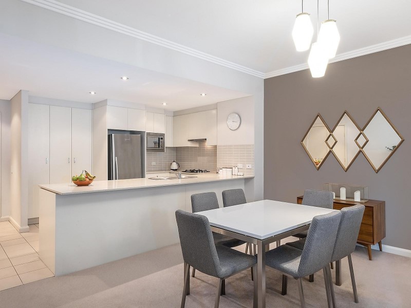 210/1 Stromboli Strait, Wentworth Point NSW 2127