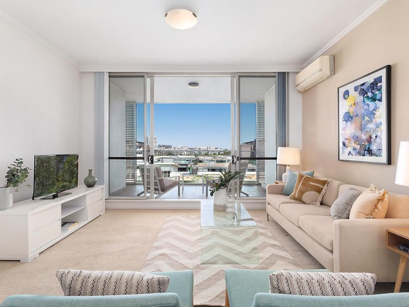 789/33 Hill Road, Wentworth Point NSW 2127