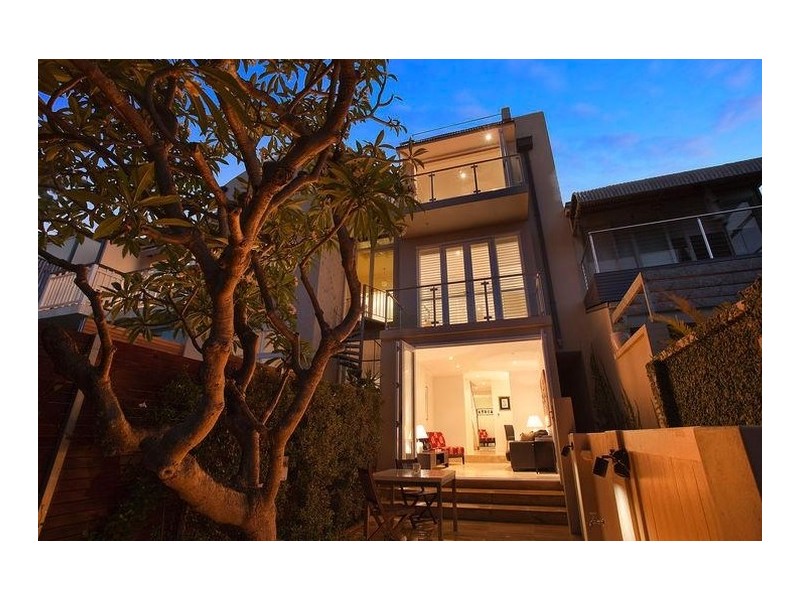 143 Carabella Street, Kirribilli NSW 2061