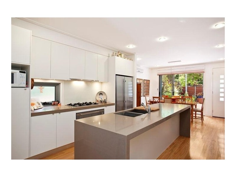 1 Eaton Street, Neutral Bay NSW 2089