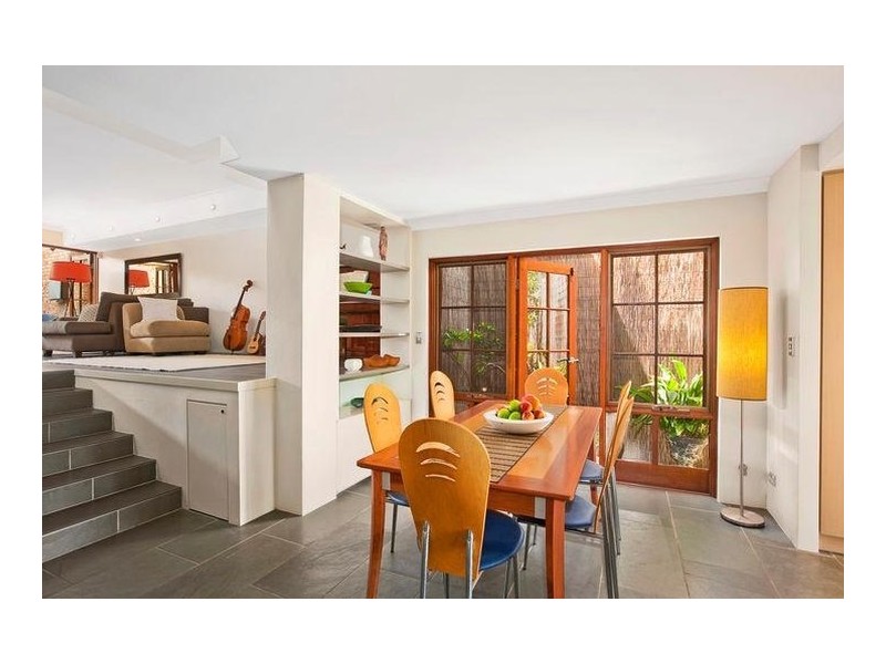 99A Ernest Street, Crows Nest NSW 2065