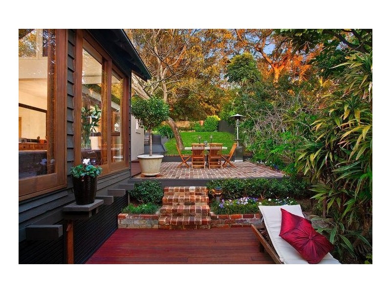 13 Bank Street, Mcmahons Point NSW 2060