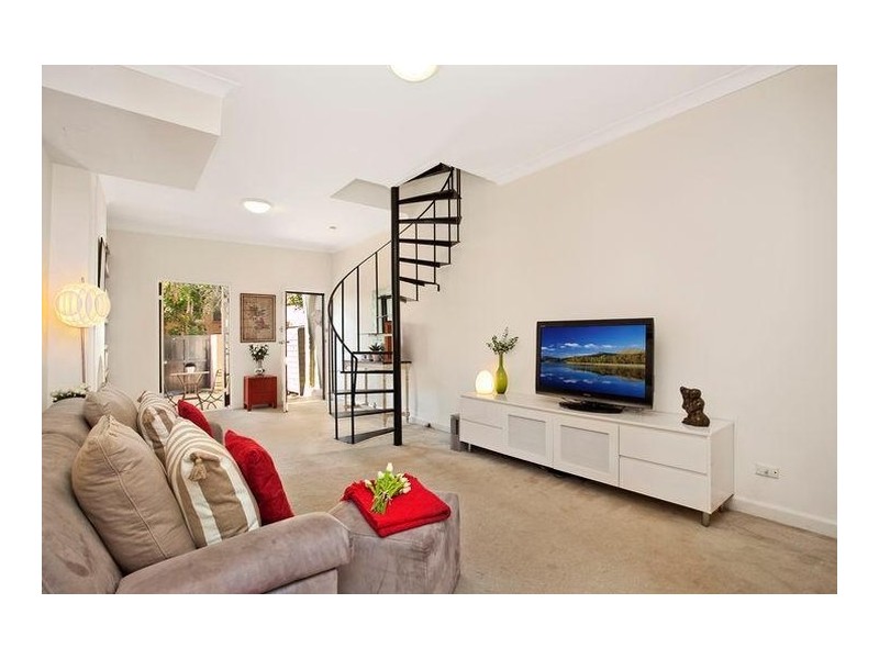 18 Aubin Street, Neutral Bay NSW 2089