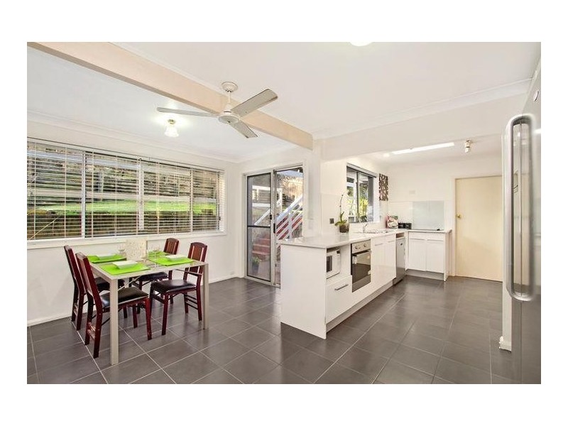 1 Ara Crescent, Narraweena NSW 2099