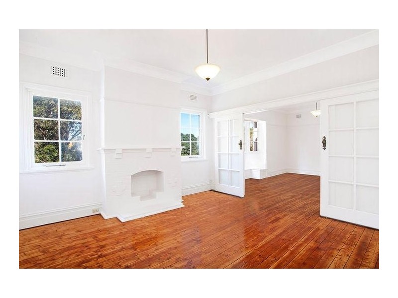 27 Gillies Street, Wollstonecraft NSW 2065