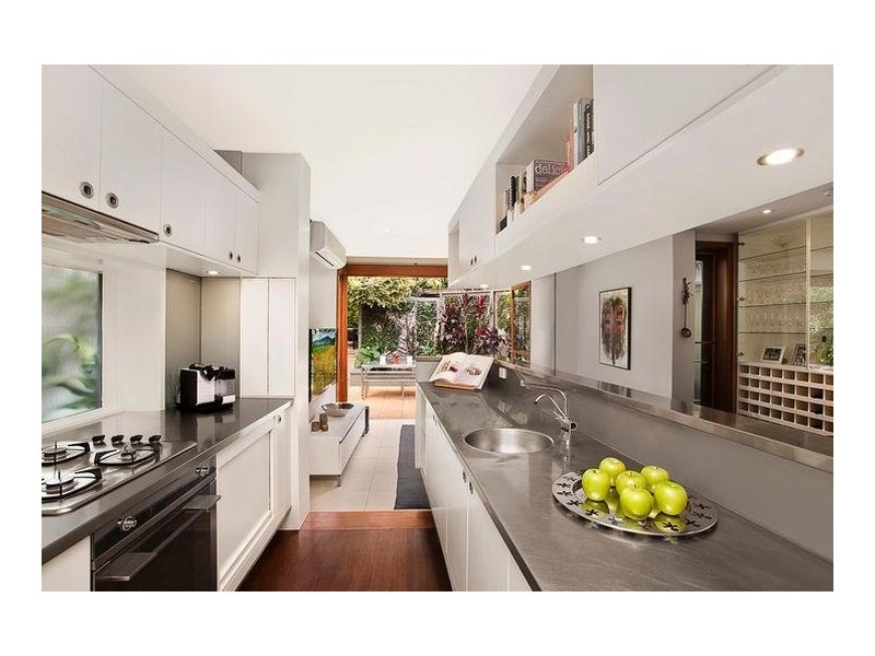 23 McDougall Street, Kirribilli NSW 2061