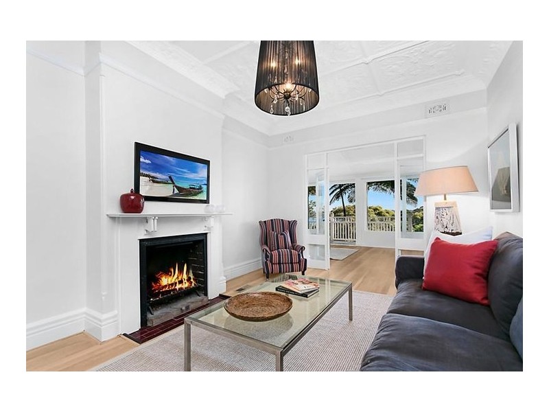 12 Queens Avenue, Mcmahons Point NSW 2060