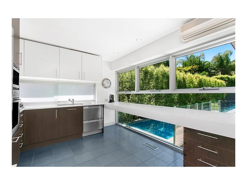 11 High Street, Willoughby NSW 2068