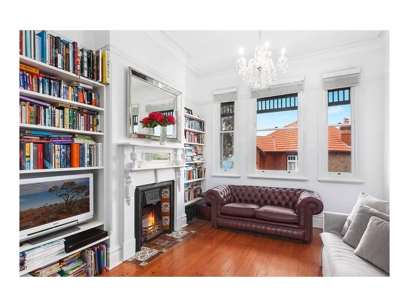 9 Queens Avenue, Mcmahons Point NSW 2060