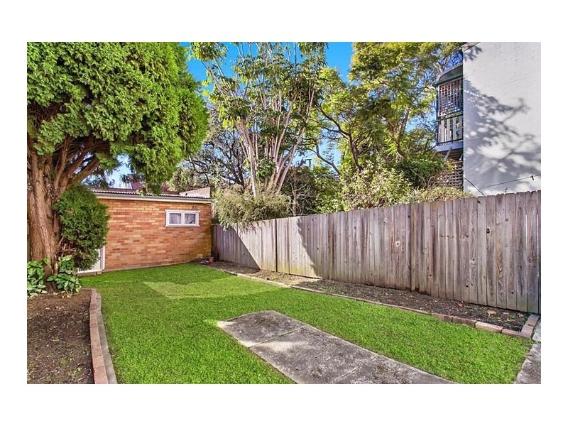 16 Holtermann Street, Crows Nest NSW 2065