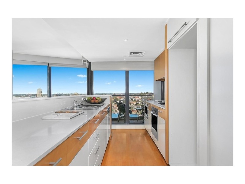 1901/30 Glen Street, Milsons Point NSW 2061
