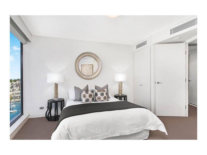 1901/30 Glen Street, Milsons Point NSW 2061