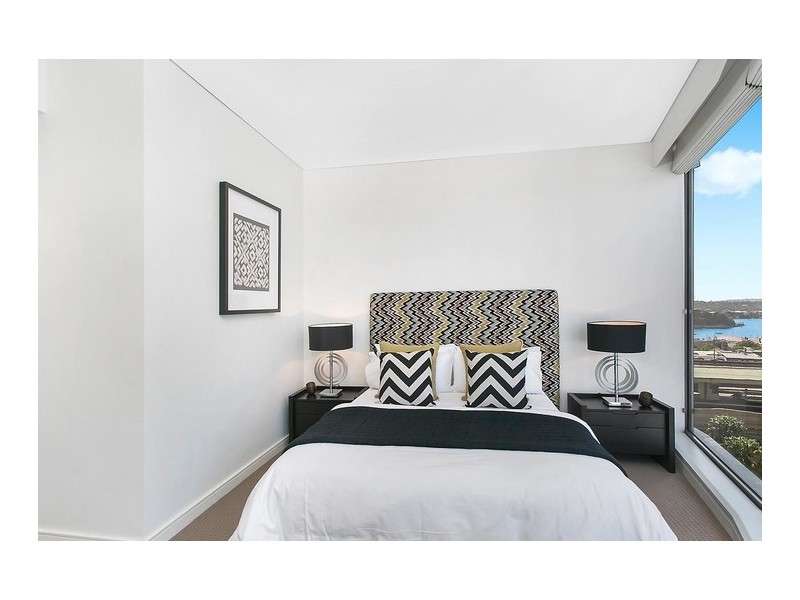 1901/30 Glen Street, Milsons Point NSW 2061